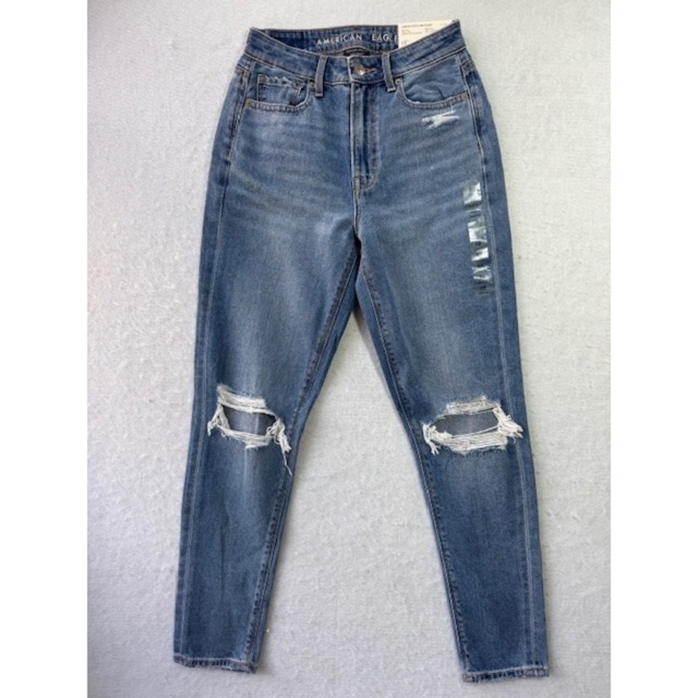 American Eagle Mom Jeans High Rise‎ Distressed Medium Wash Blue 00 Regular 24W